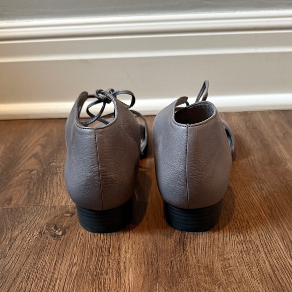 Eileen Fisher Graphite Leather Ankle-Tie Open-Toe Heels - Picture 3 of 14